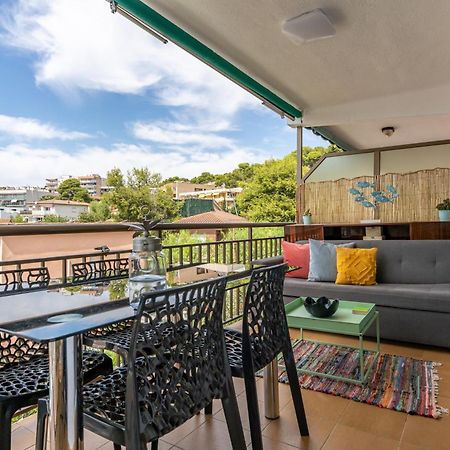 Beach Front Retro Hideaway In סאלו מראה חיצוני תמונה