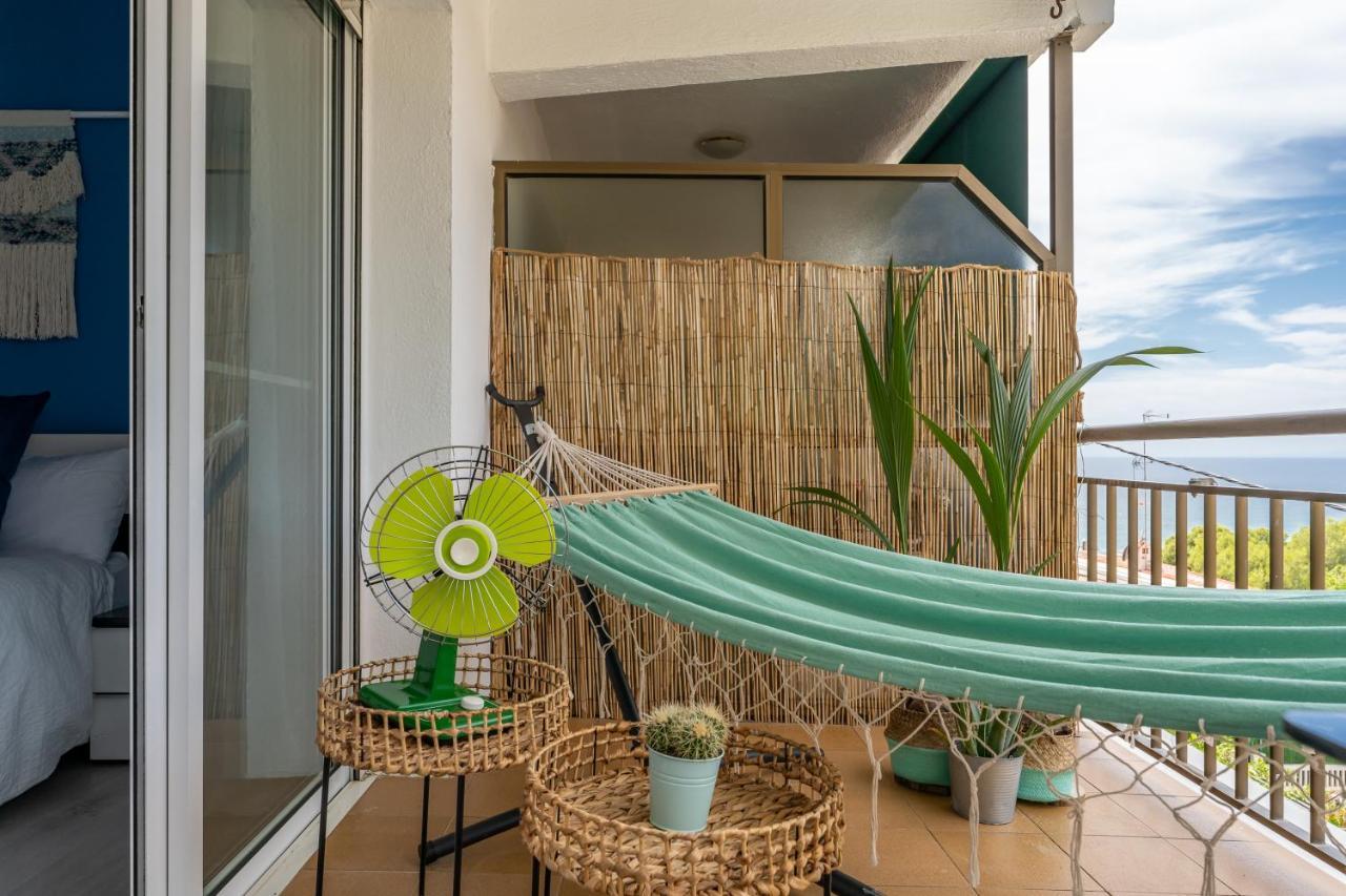 Beach Front Retro Hideaway In סאלו מראה חיצוני תמונה