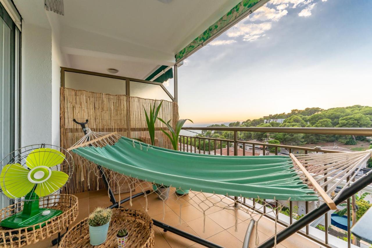 Beach Front Retro Hideaway In סאלו מראה חיצוני תמונה