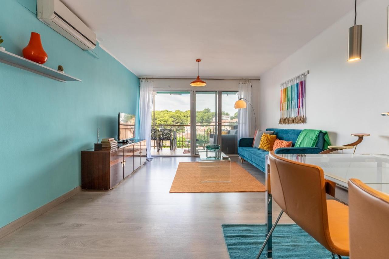 Beach Front Retro Hideaway In סאלו מראה חיצוני תמונה
